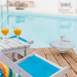 Kouros Home & Suites