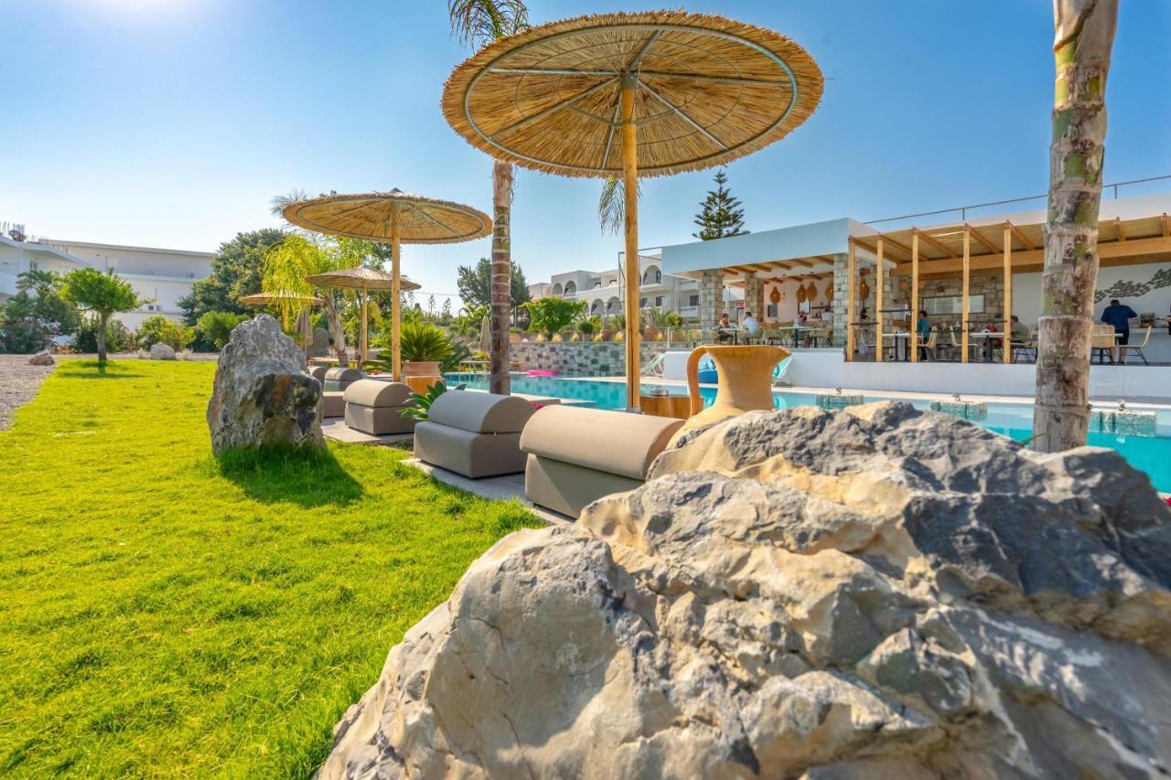 Hotel Kouros &